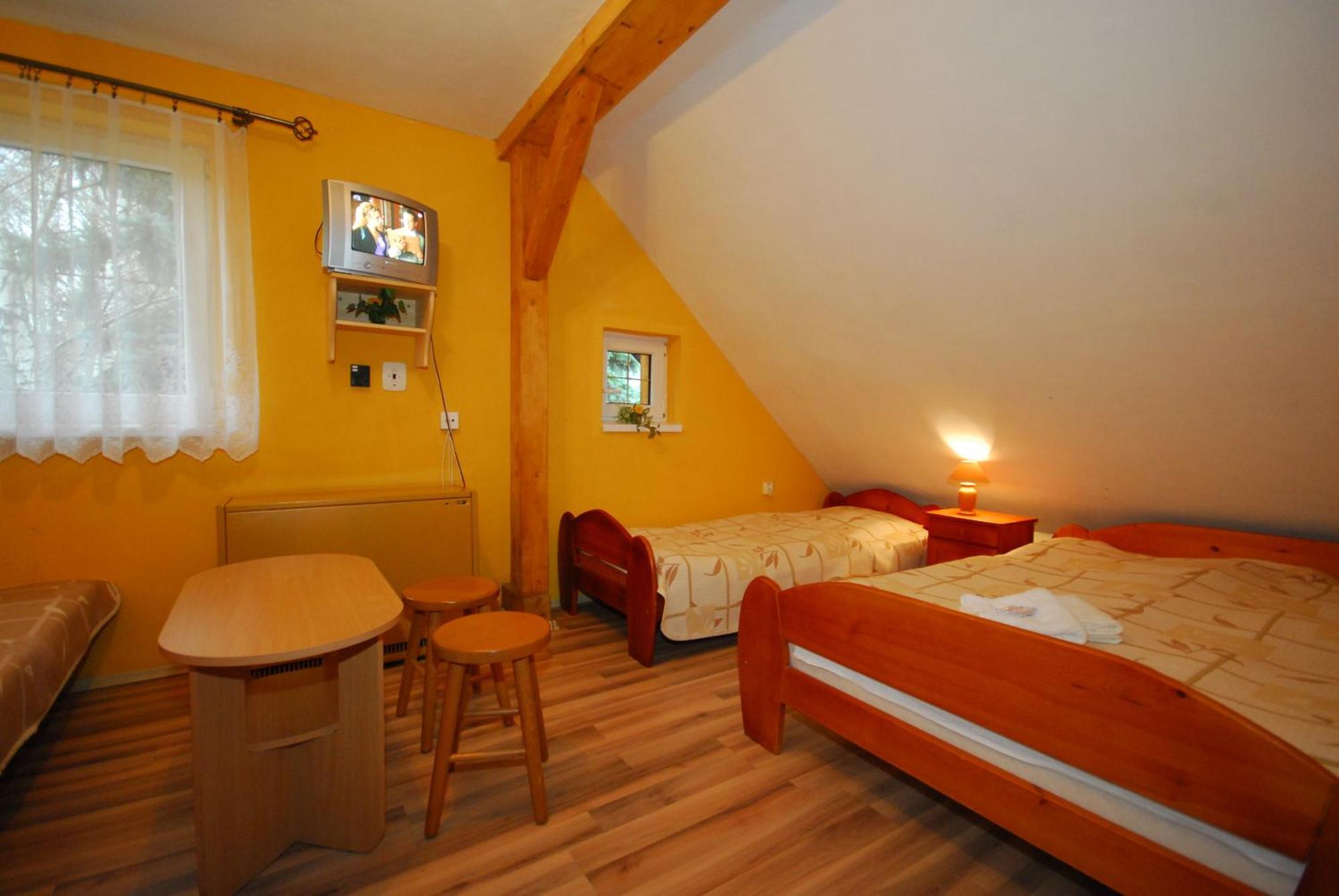 Western Penzion Ruzomberok Oda fotoğraf