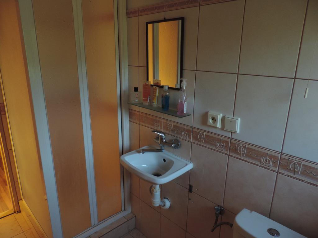 Western Penzion Ruzomberok Dış mekan fotoğraf
